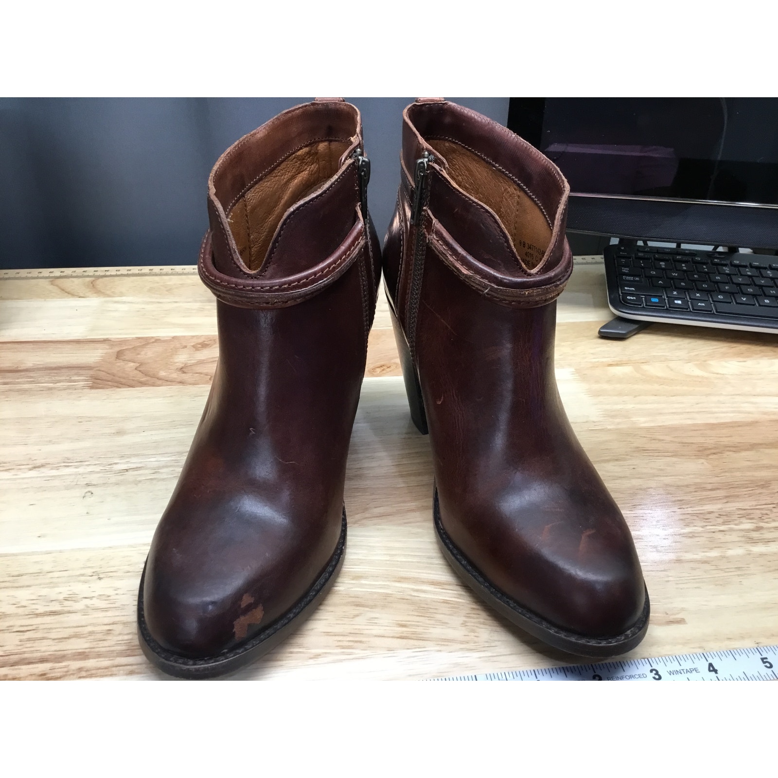 Frye Jenny Seam Women's 9 Brown Leather Side Zip Round Toe Buckle Bootie Boots